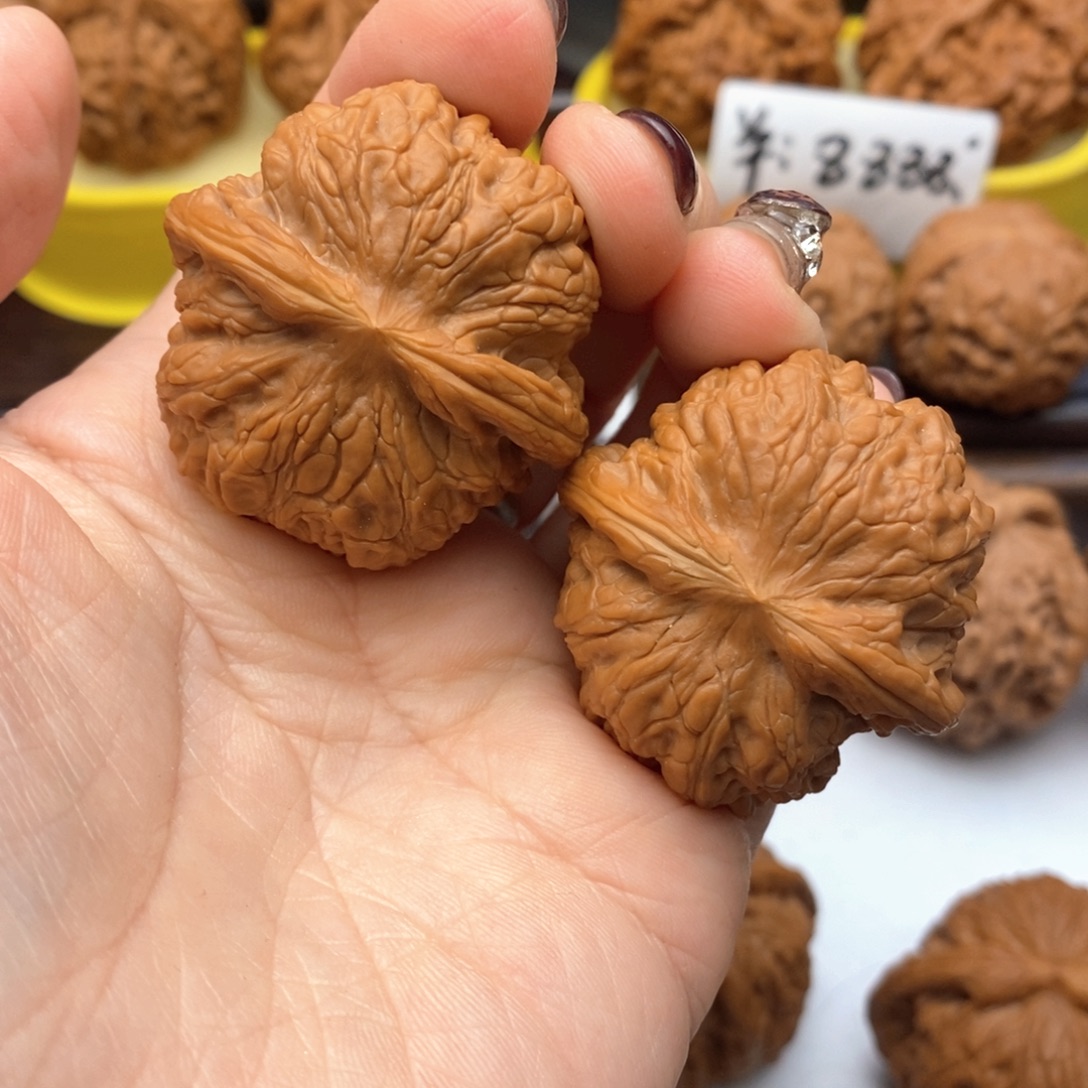 把件文玩核桃39尺血麒麟