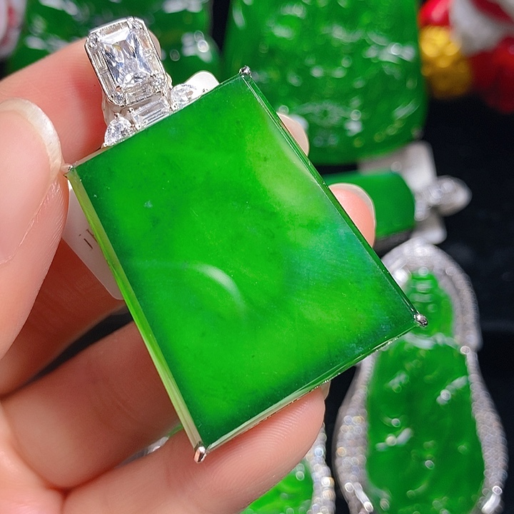 翡翠银S925镶嵌颈饰吊坠