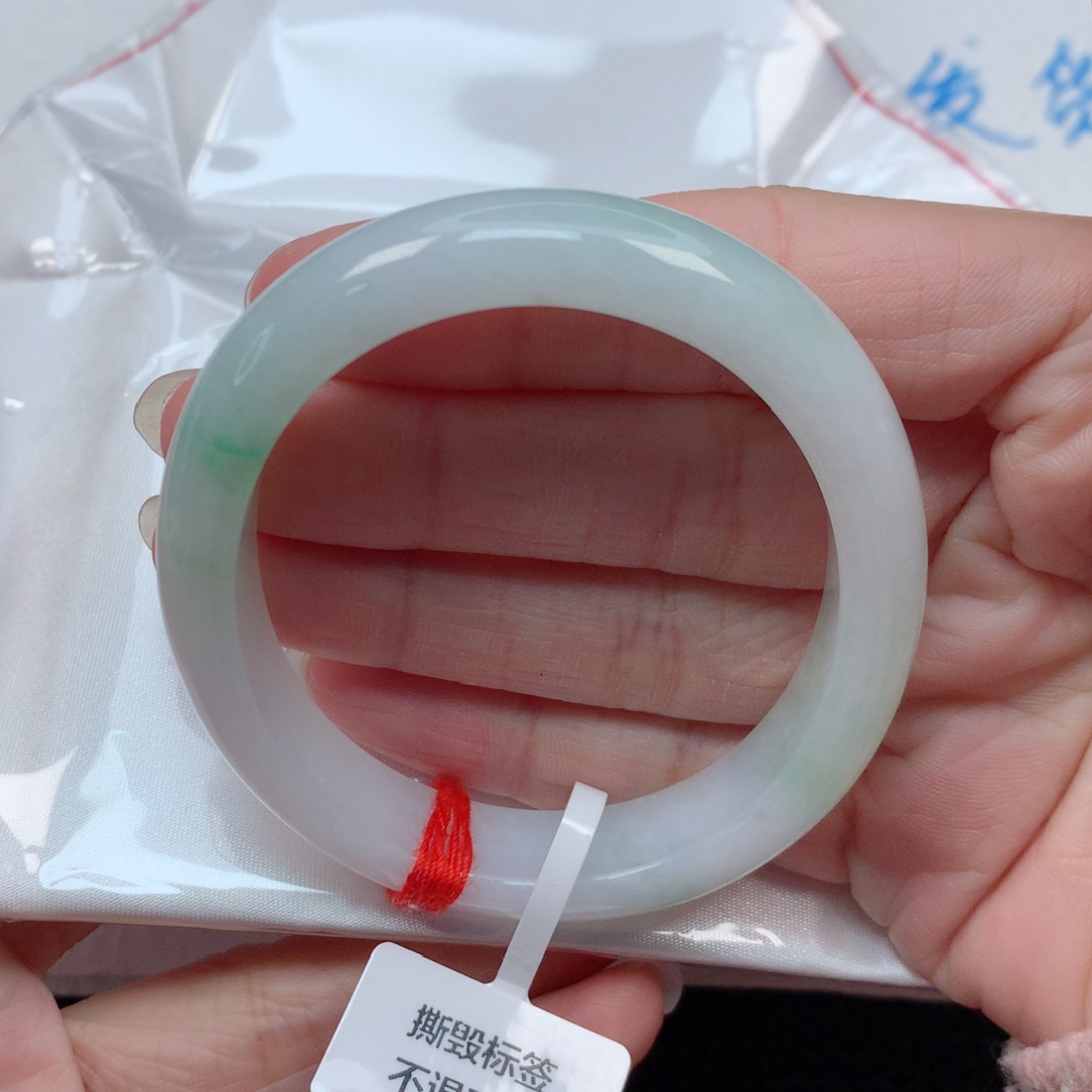 翡翠手镯未镶嵌53.9贵妃 细腻 下播福利放漏