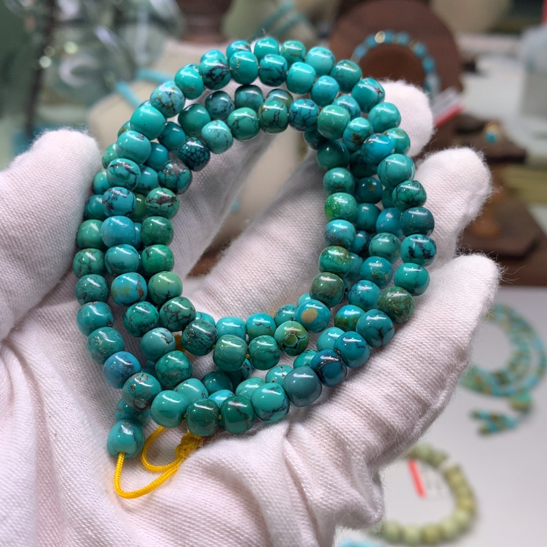 绿松石配饰未镶嵌