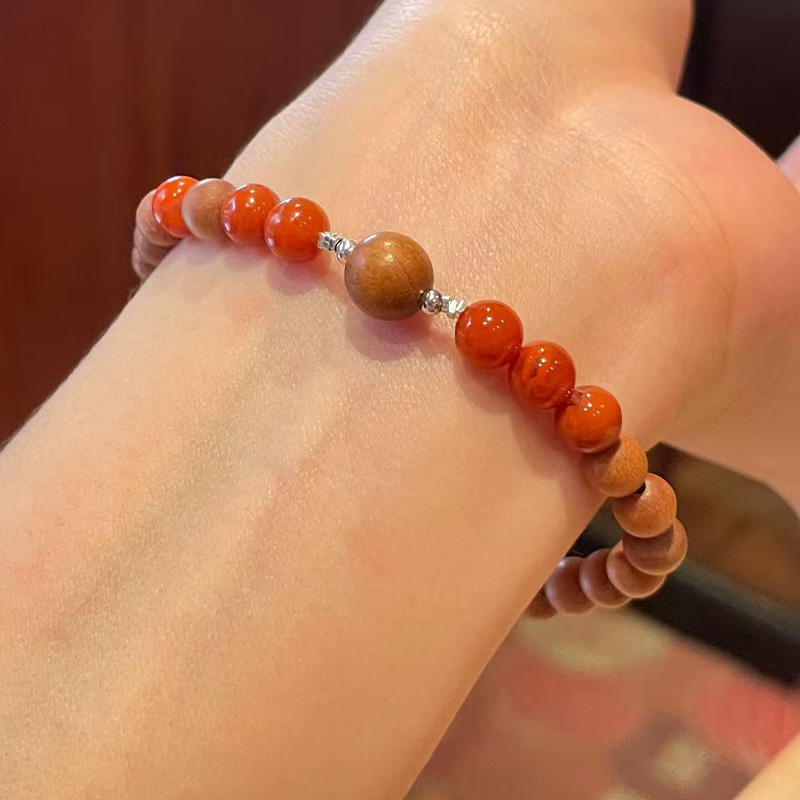 绯语檀香南红手串