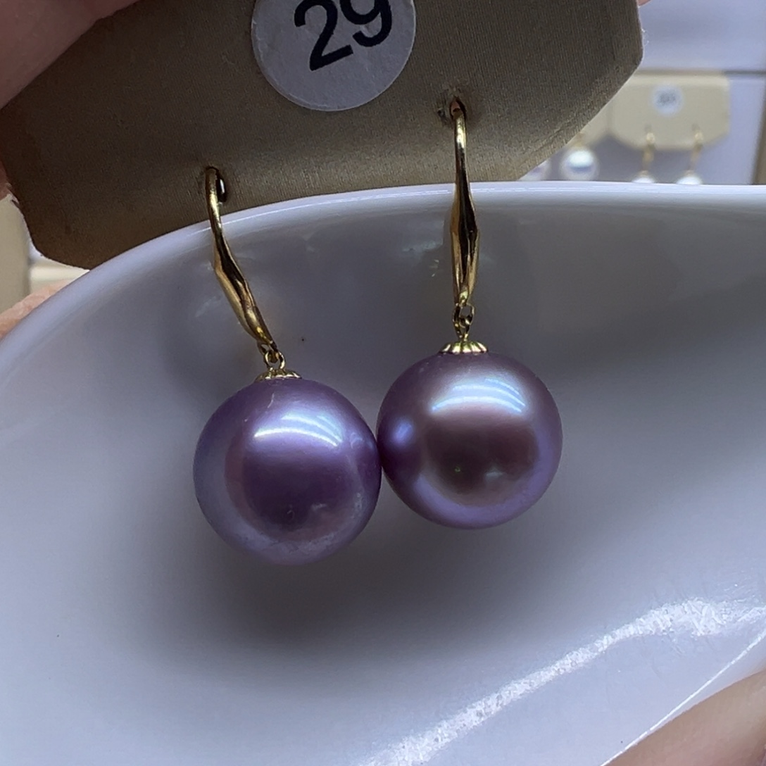 耳饰18K金镶嵌淡水珍珠