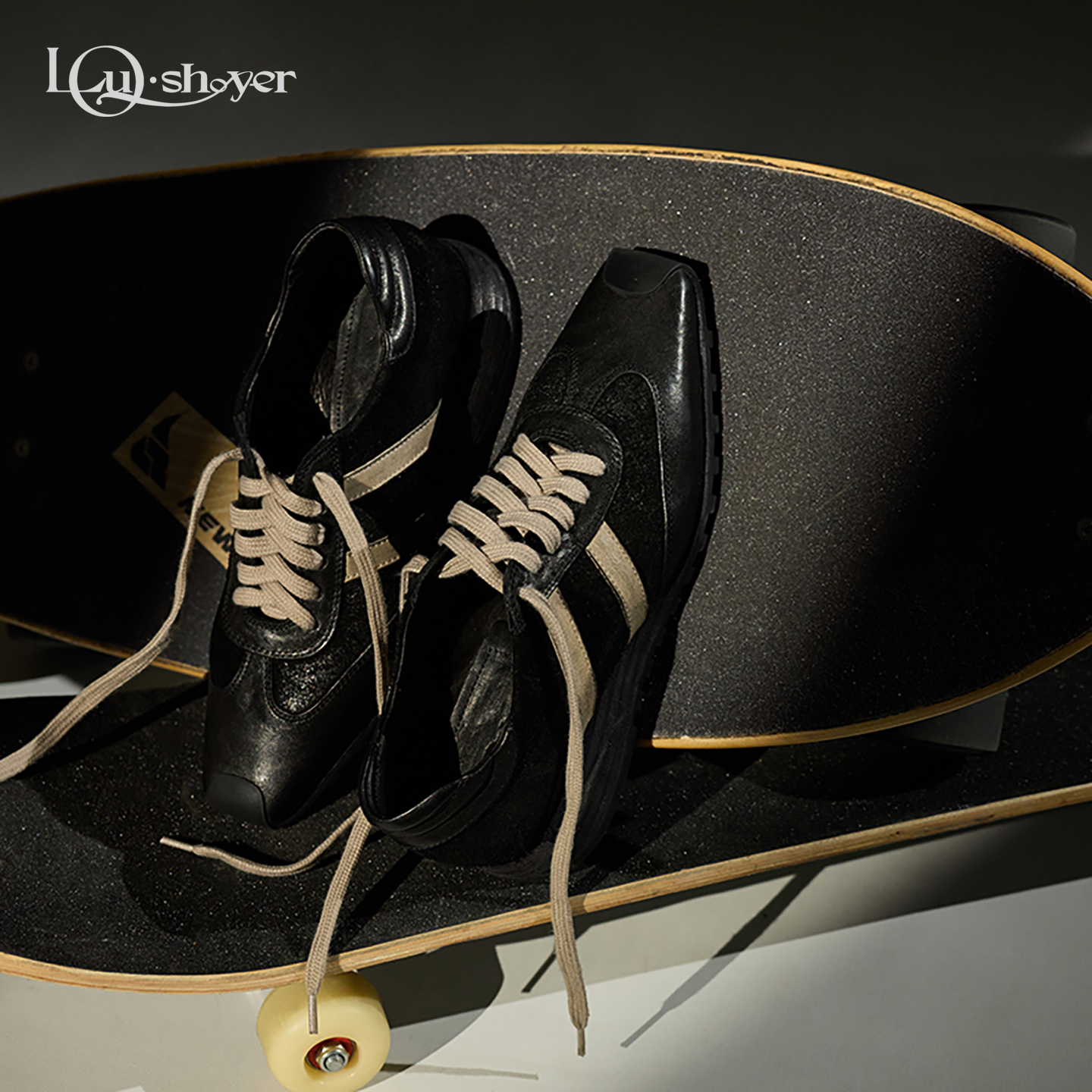 LOU SHOYER美式复古街头进口水洗马皮做旧坡跟运动阿甘鞋德训鞋女