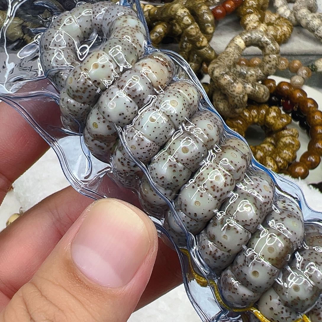 星月菩提手串35王者糯冰石玉星月菩提0.9-108大肠