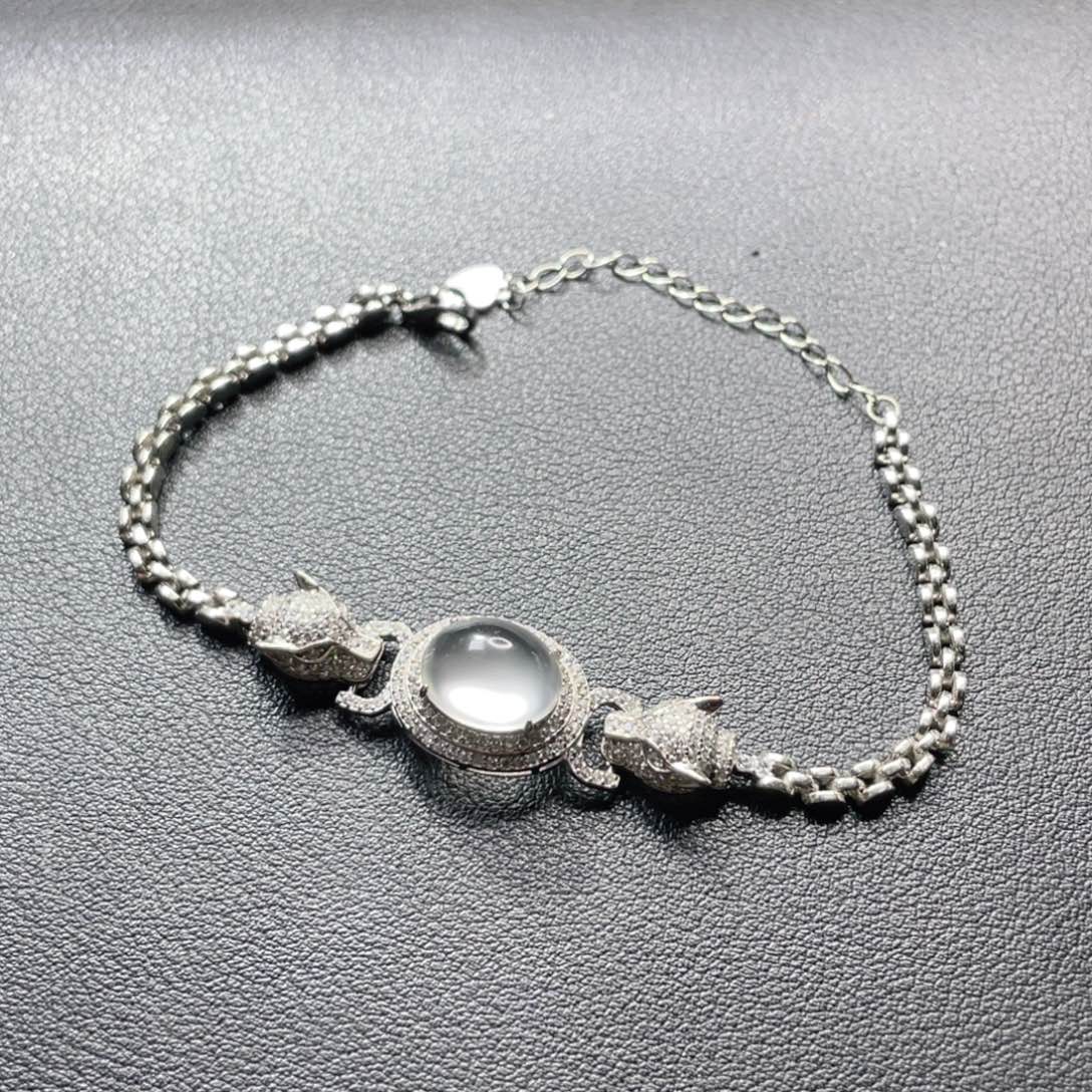 咸***咸石英质玉（非洲翠）银S925镶嵌手链