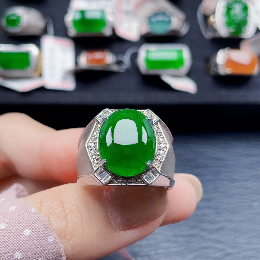 翡翠银S925镶嵌戒指天然a货翡翠没运费险1692