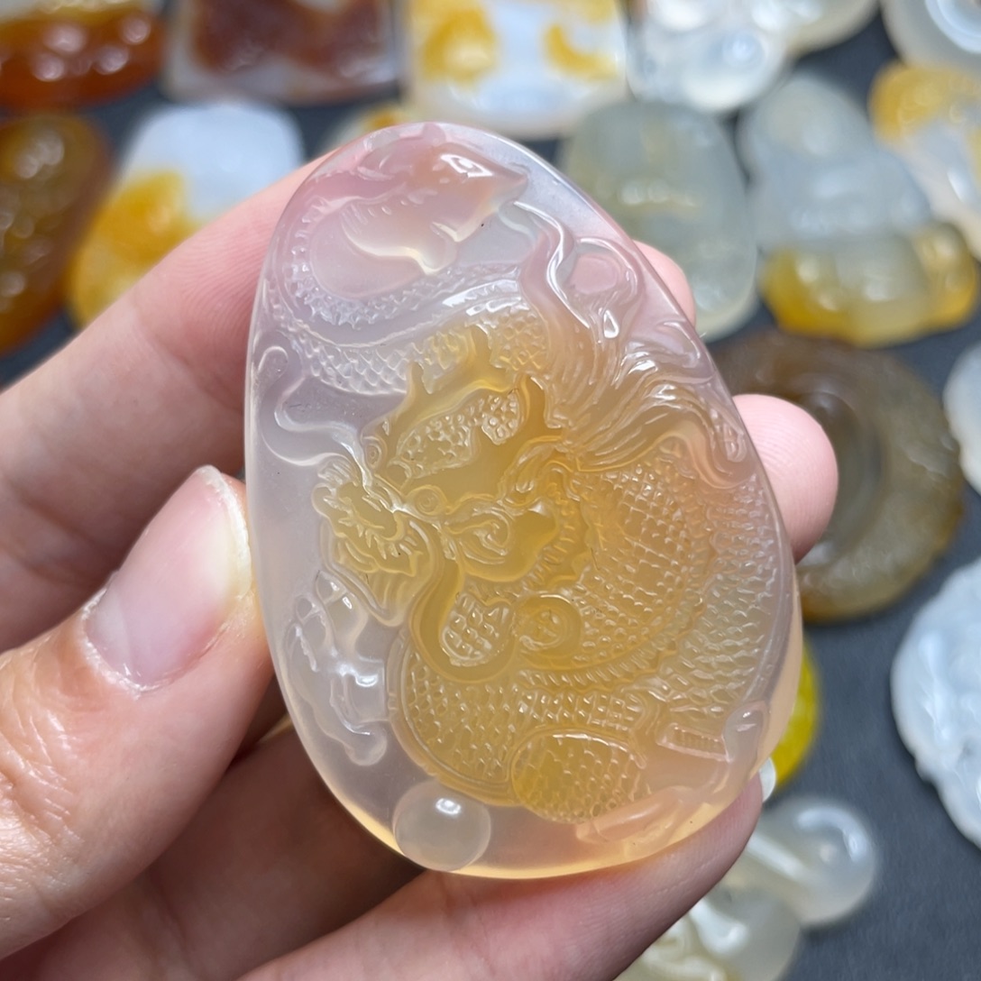 玛瑙/玉髓未镶嵌颈饰