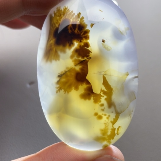 玛瑙/玉髓颈饰未镶嵌平**宙