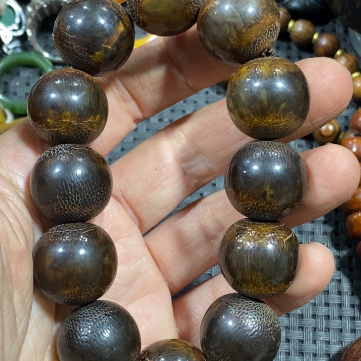 滴血莲花菩提手串