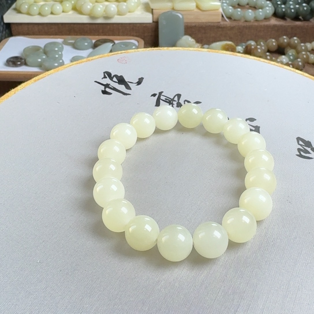 和田玉未镶嵌手链