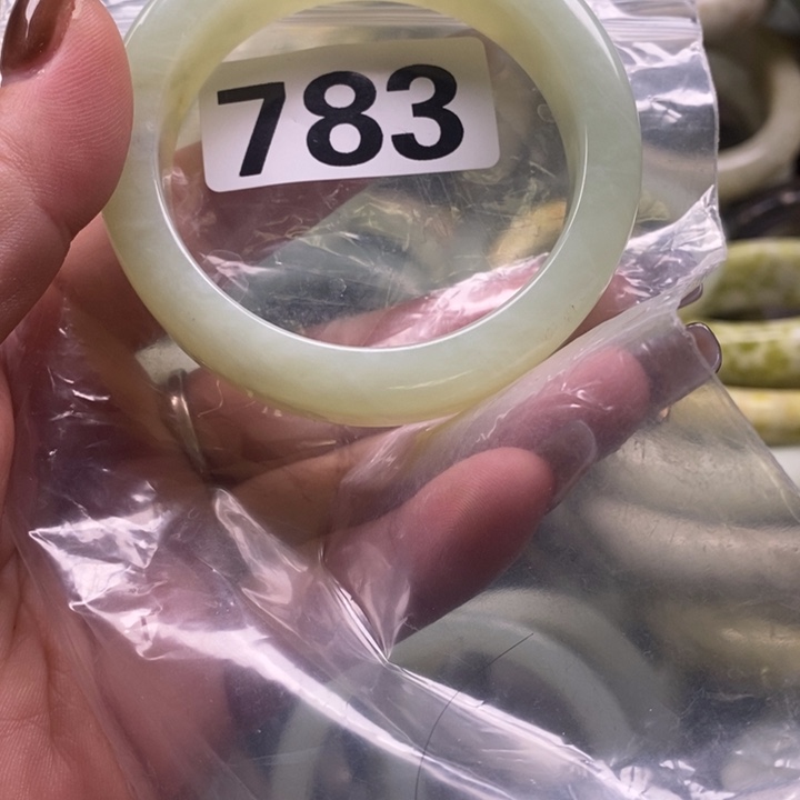 贝***海蛇纹石玉未镶嵌手镯
