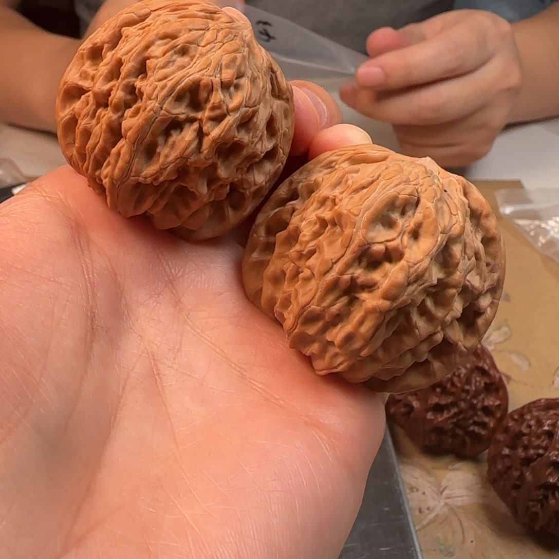 文玩核桃吊坠山地磨41-43