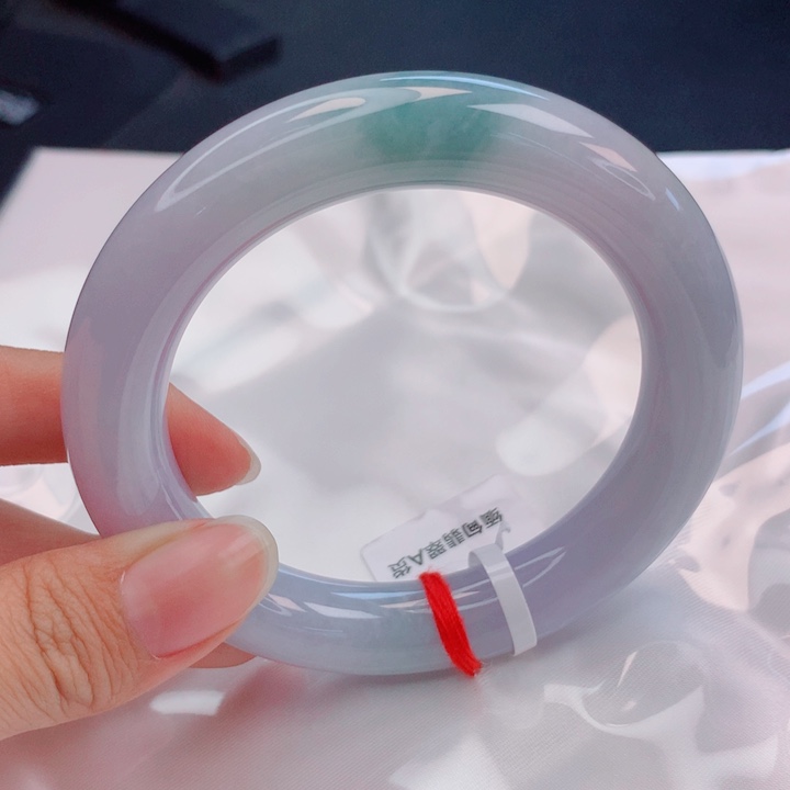 翡翠未镶嵌手镯（圆镯）57圈