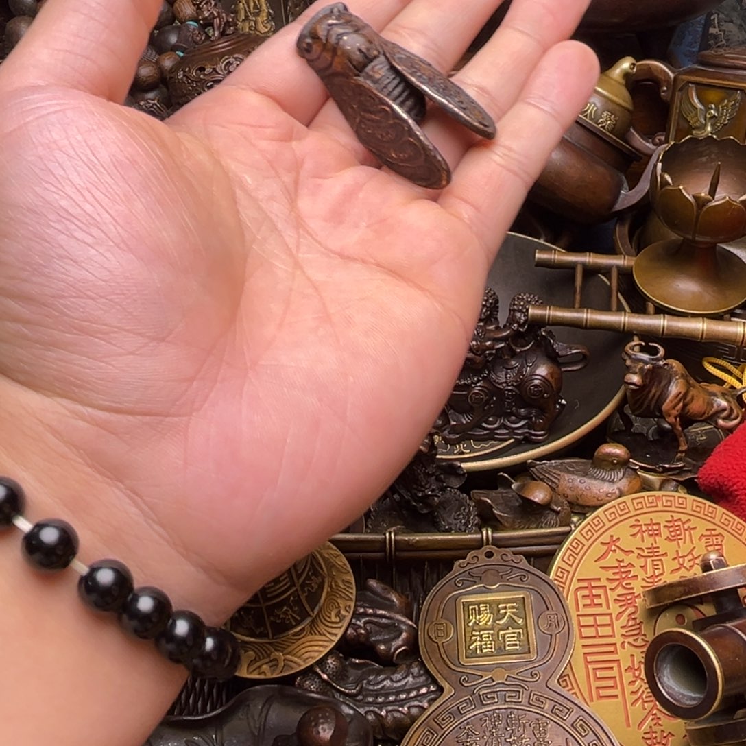 精美铜器点击下单