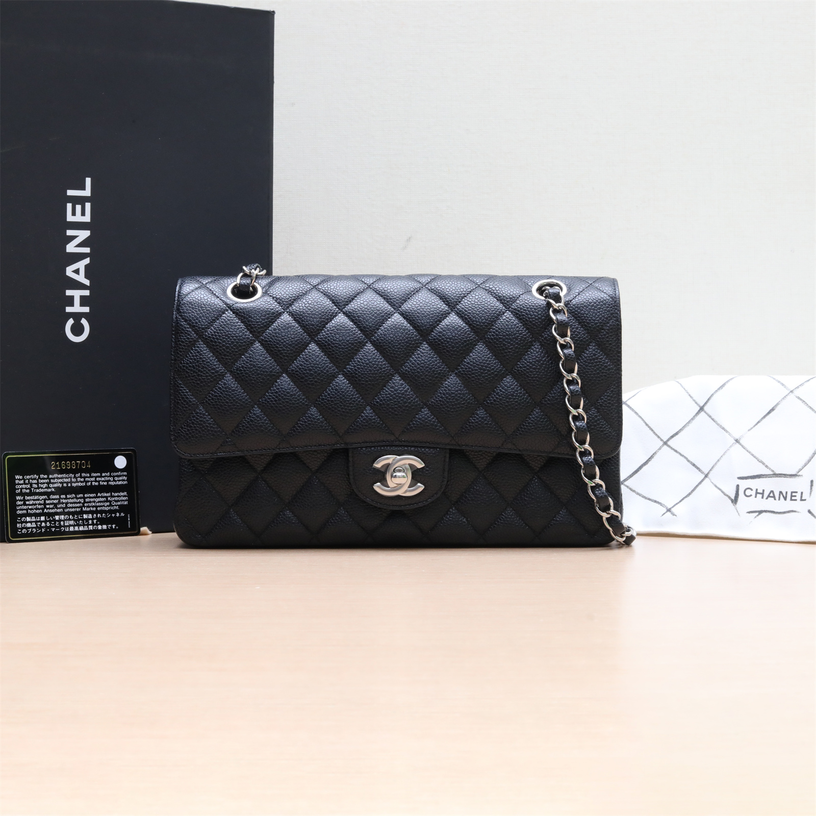 95新 Chanel/香奈儿 小花柳 CF 口盖包 中号 黑色 21开 银扣