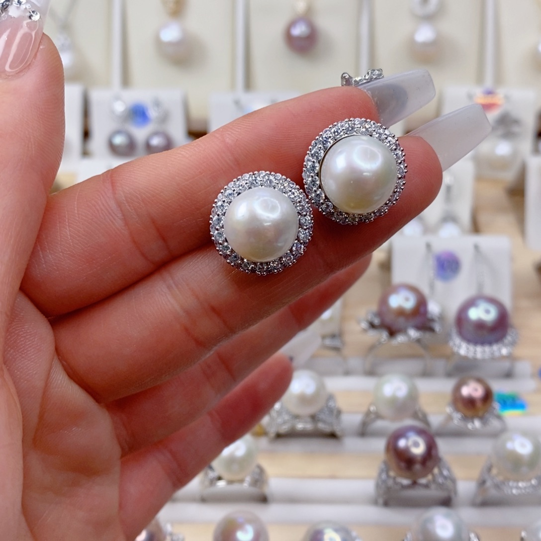 淡水珍珠耳饰合金