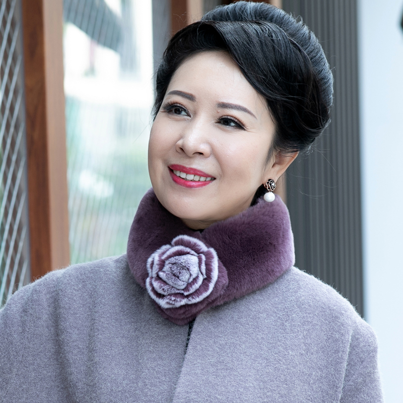 皮草獭兔毛围脖奶奶冬天女士加厚保暖短款中老人年妈妈围巾酒红色