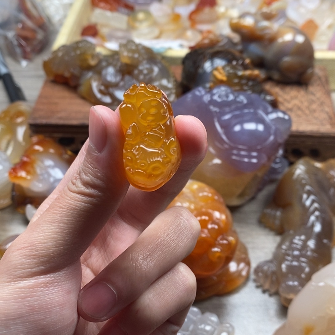 玛瑙/玉髓未镶嵌颈饰