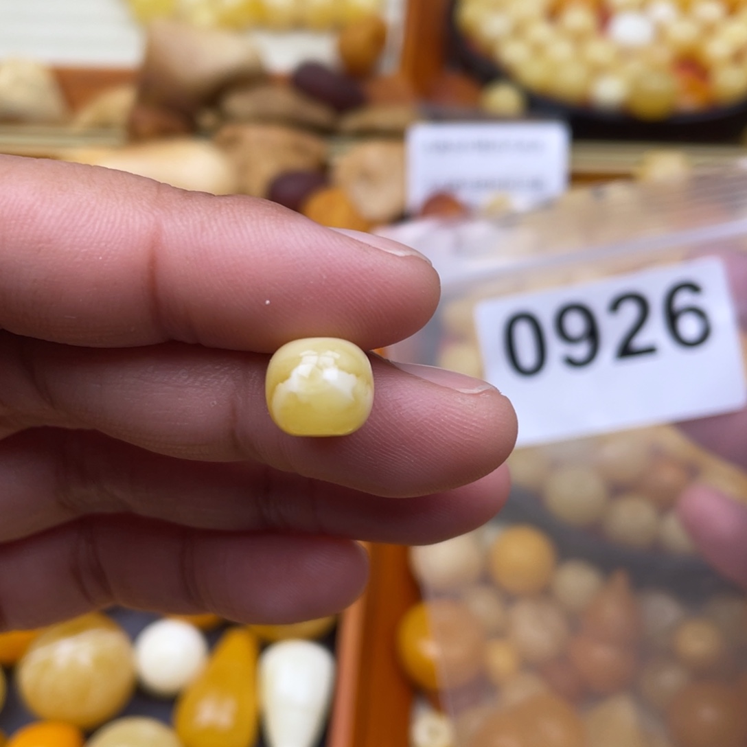 琥珀珠宝奇石未镶嵌老*