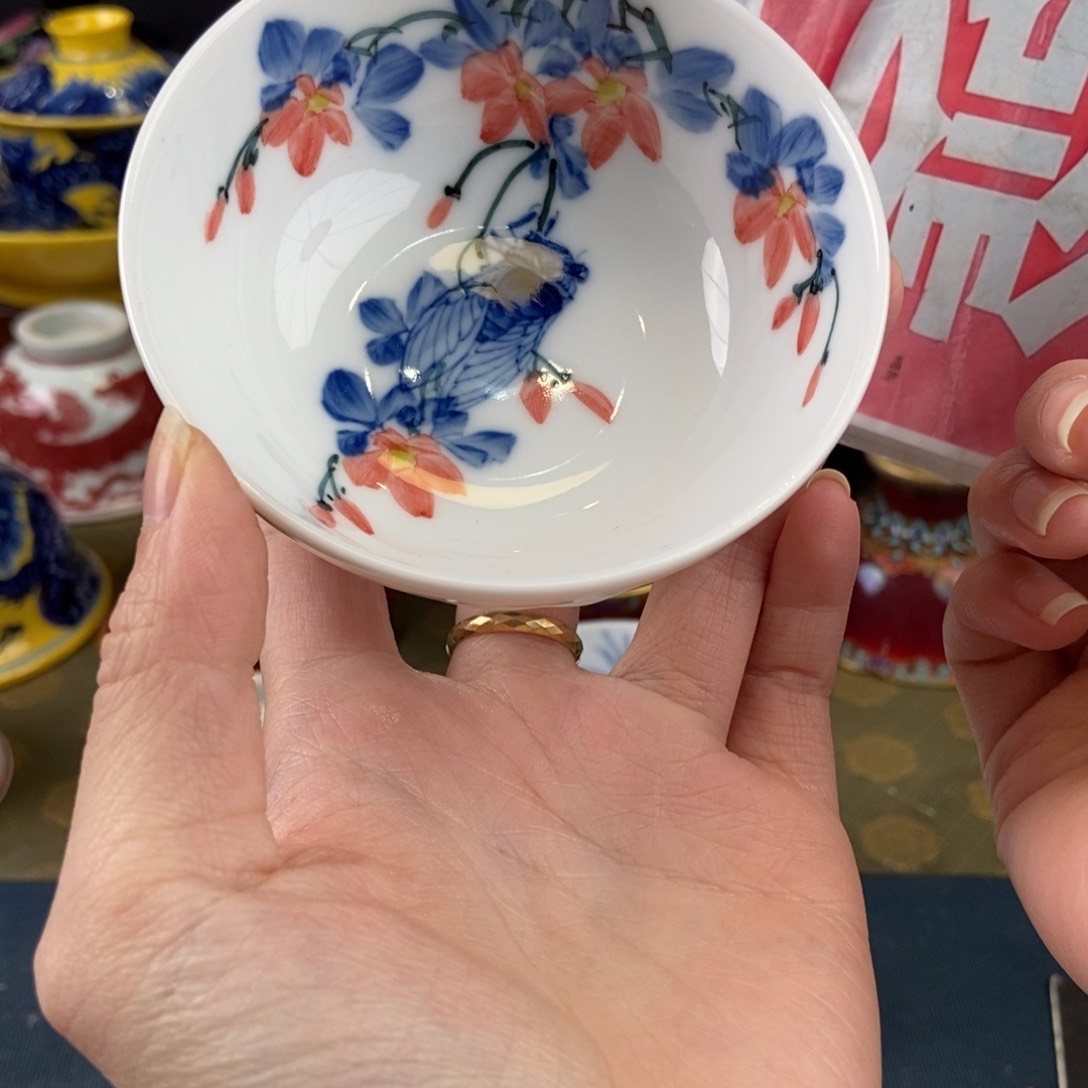 陶瓷艺术家的作品是一