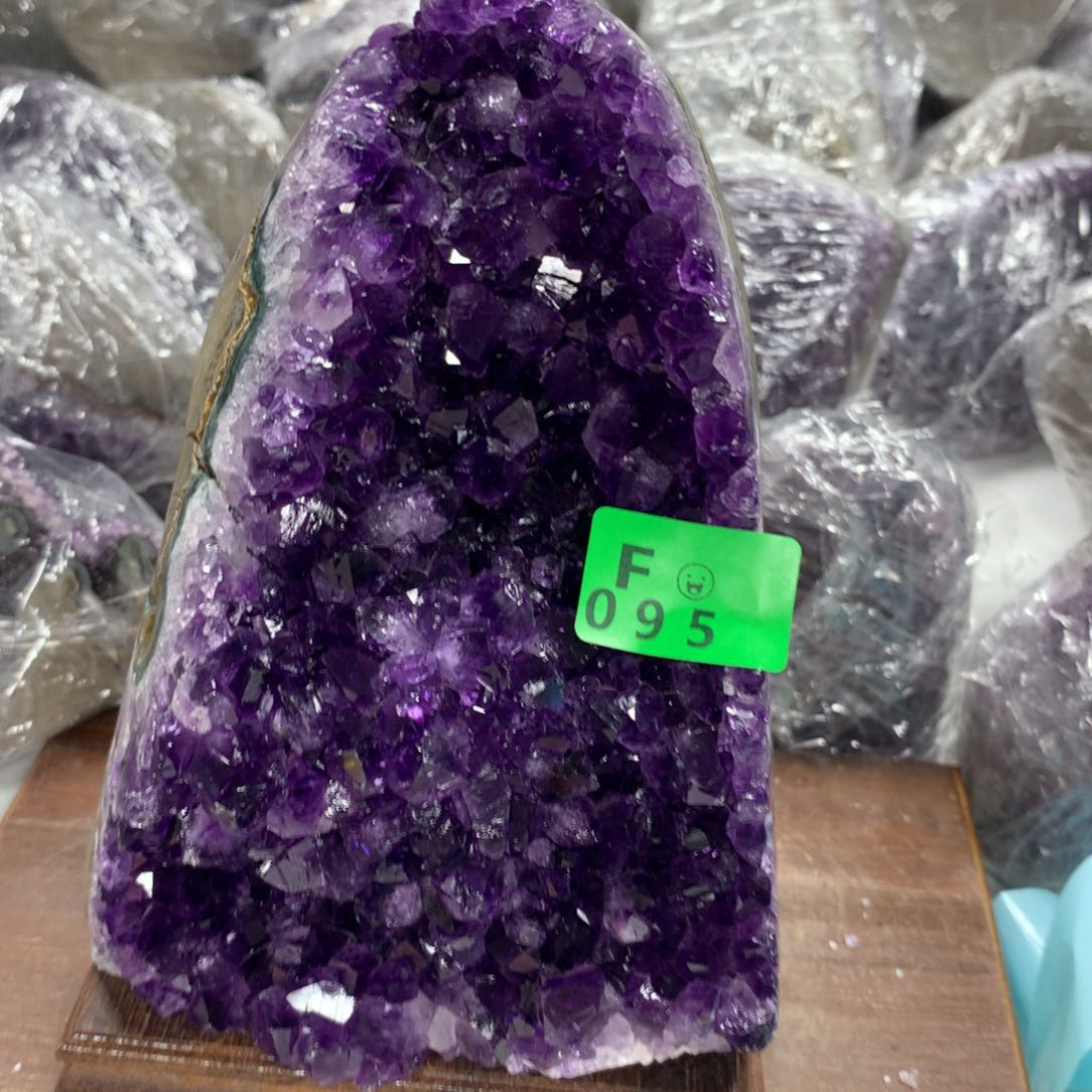 紫晶大型摆件（非配饰）未镶嵌