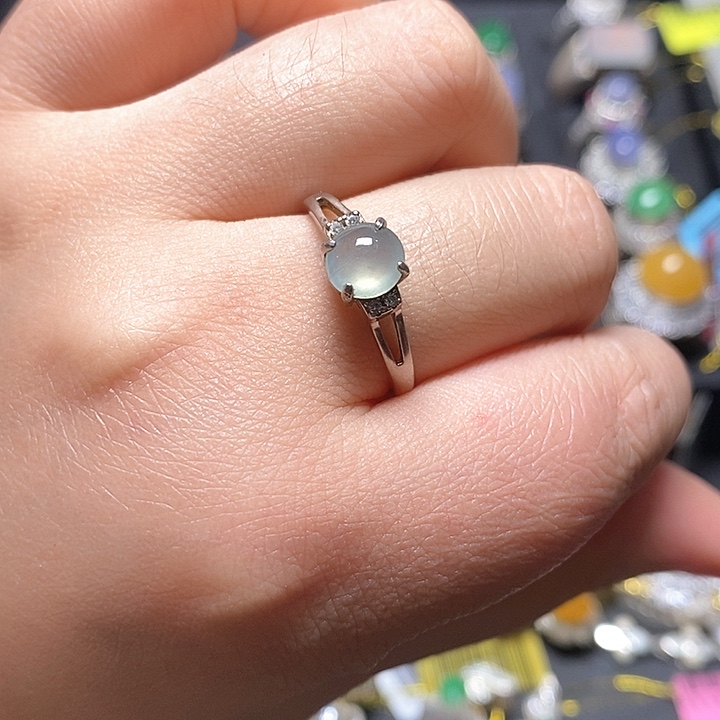 翡翠戒指银S925镶嵌缅甸天然翡翠银戒指