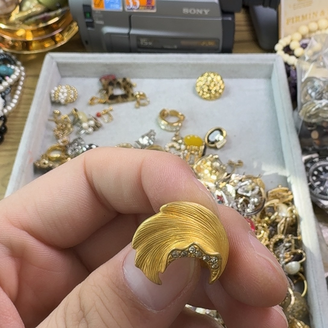 布***达锆石铁合金单只6元