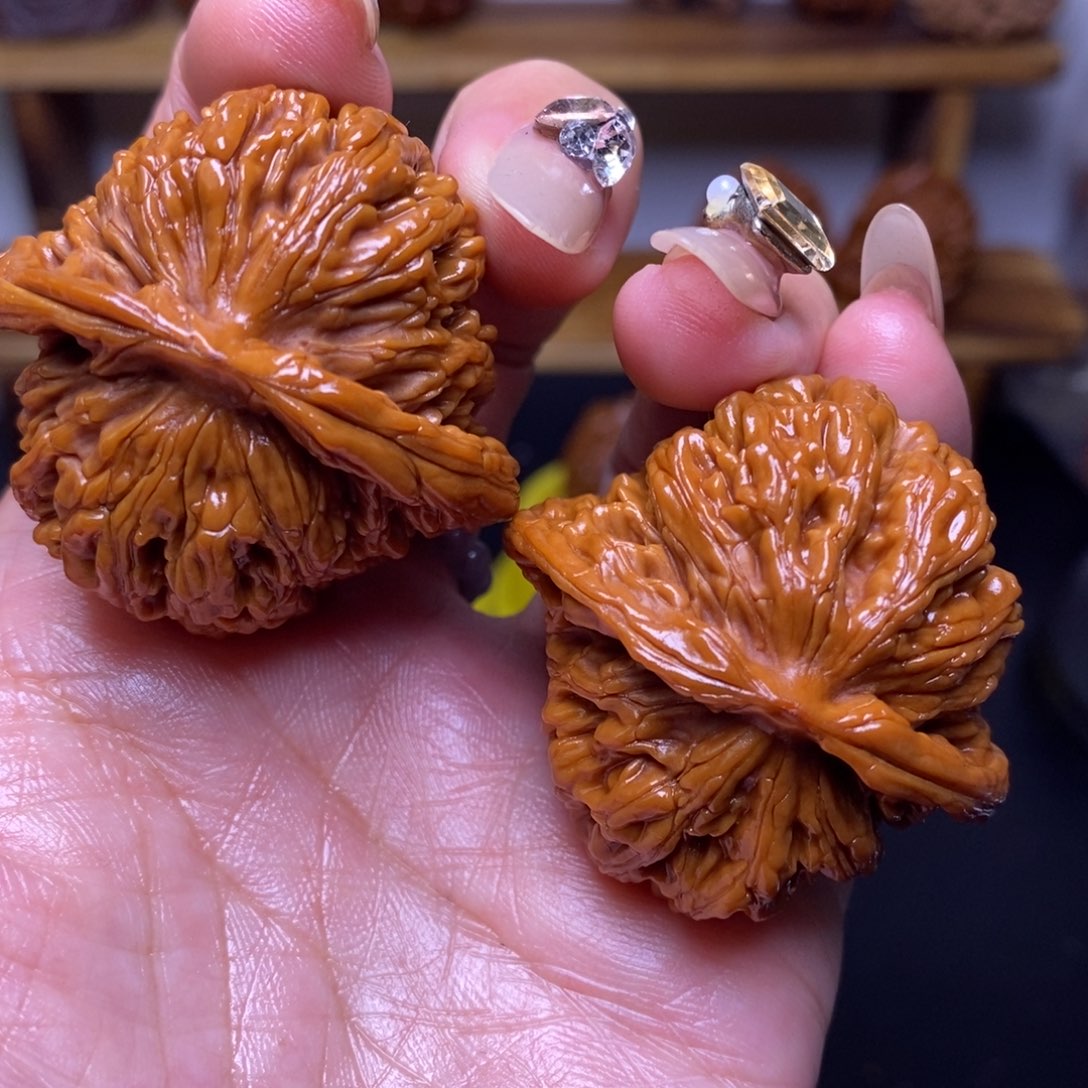 干***净吊坠文玩核桃四座楼狮子头