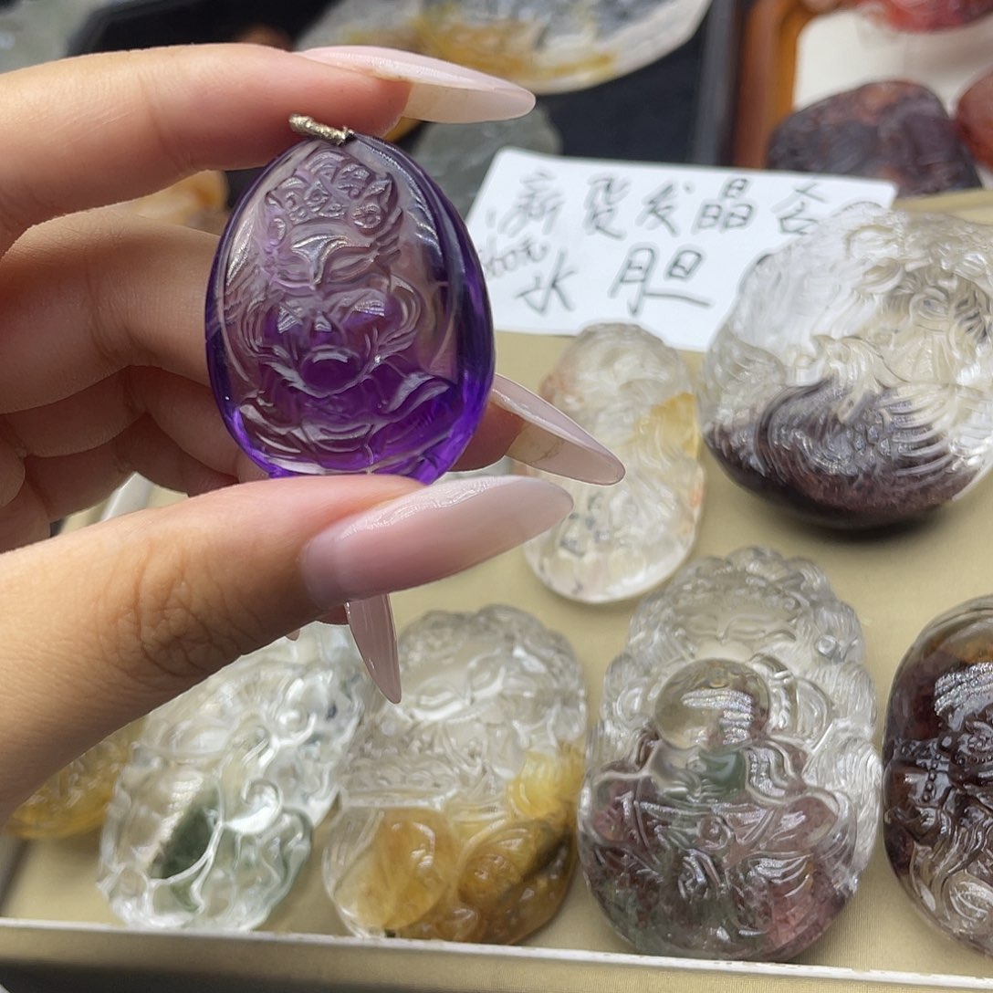 颈饰未镶嵌水晶天然
