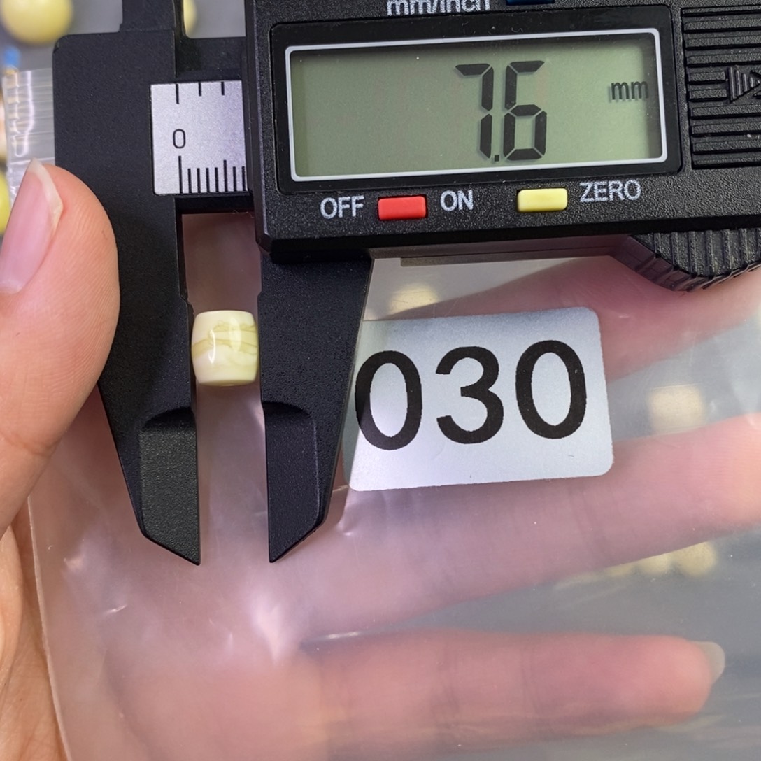 琥珀裸石未镶嵌琥珀蜜蜡琥珀蜜蜡