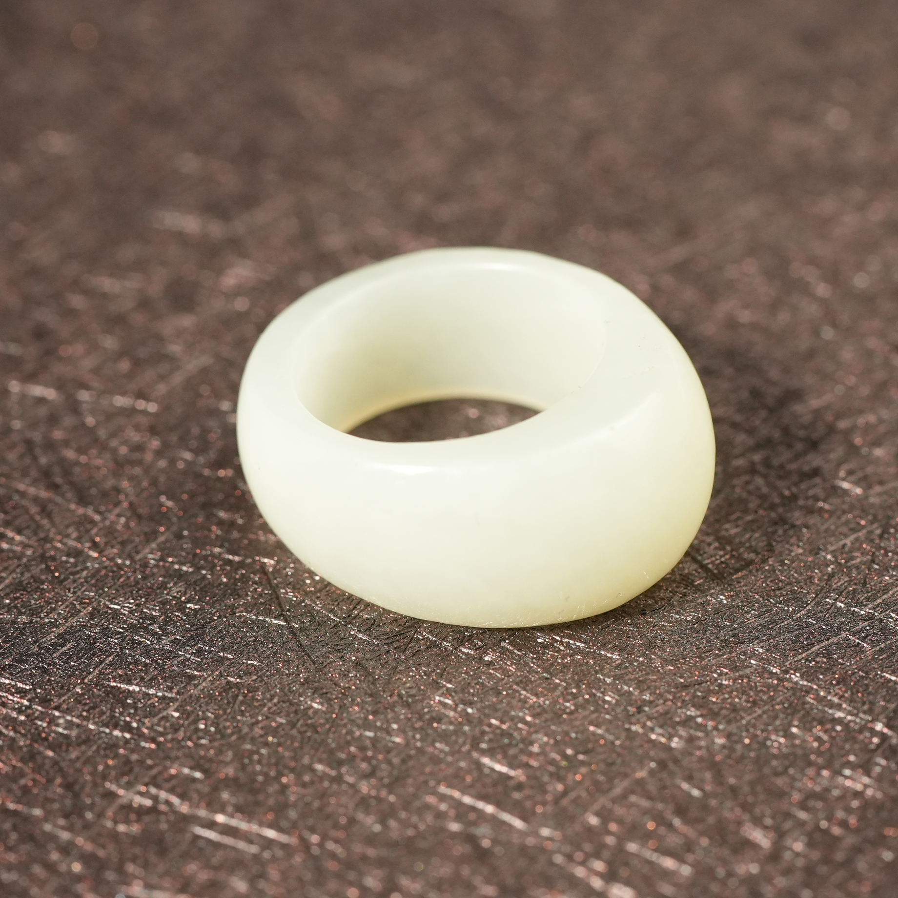 二十世纪中后期和田白玉马鞍戒指【华豫之门】LLFF2502212036