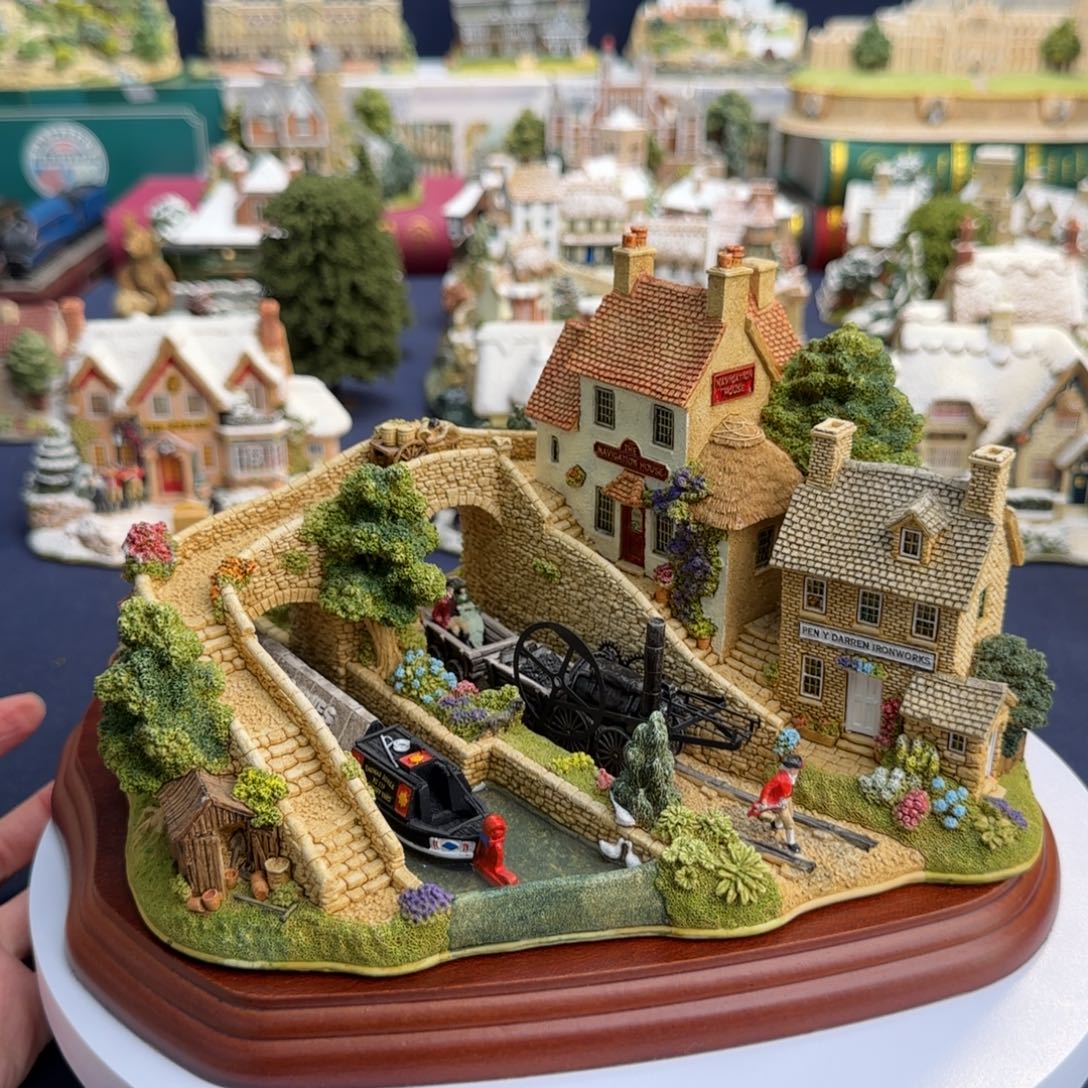 妮***妮LilliputlaneLilliputlane