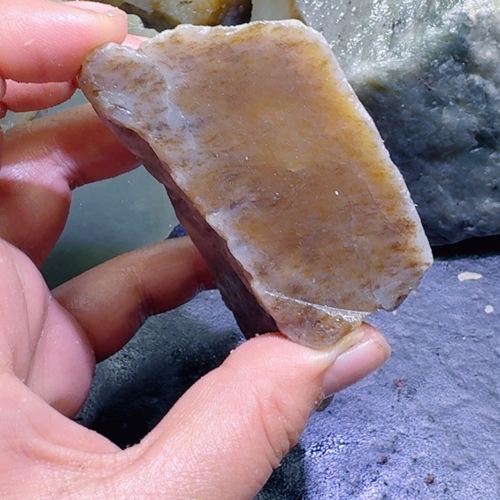 和田玉未镶嵌珠宝半成品