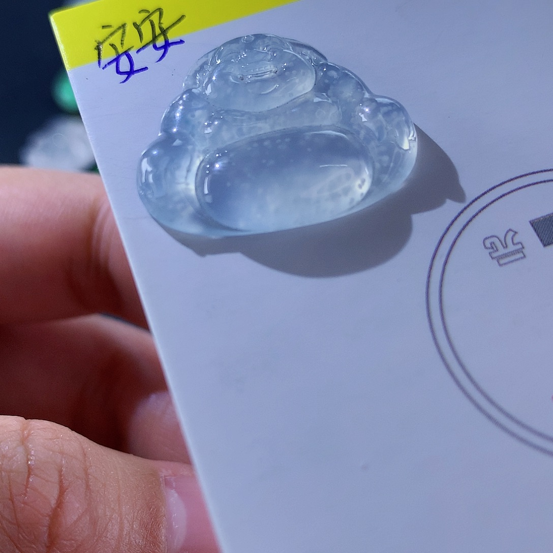 翡翠颈饰未镶嵌天然翡翠高冰佛公