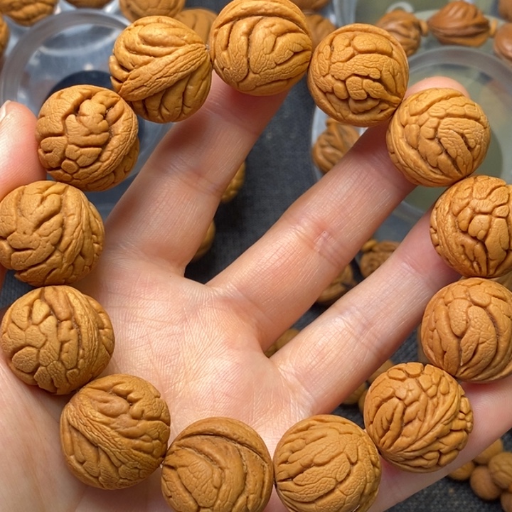 吊坠桃核秦岭山野生桃核