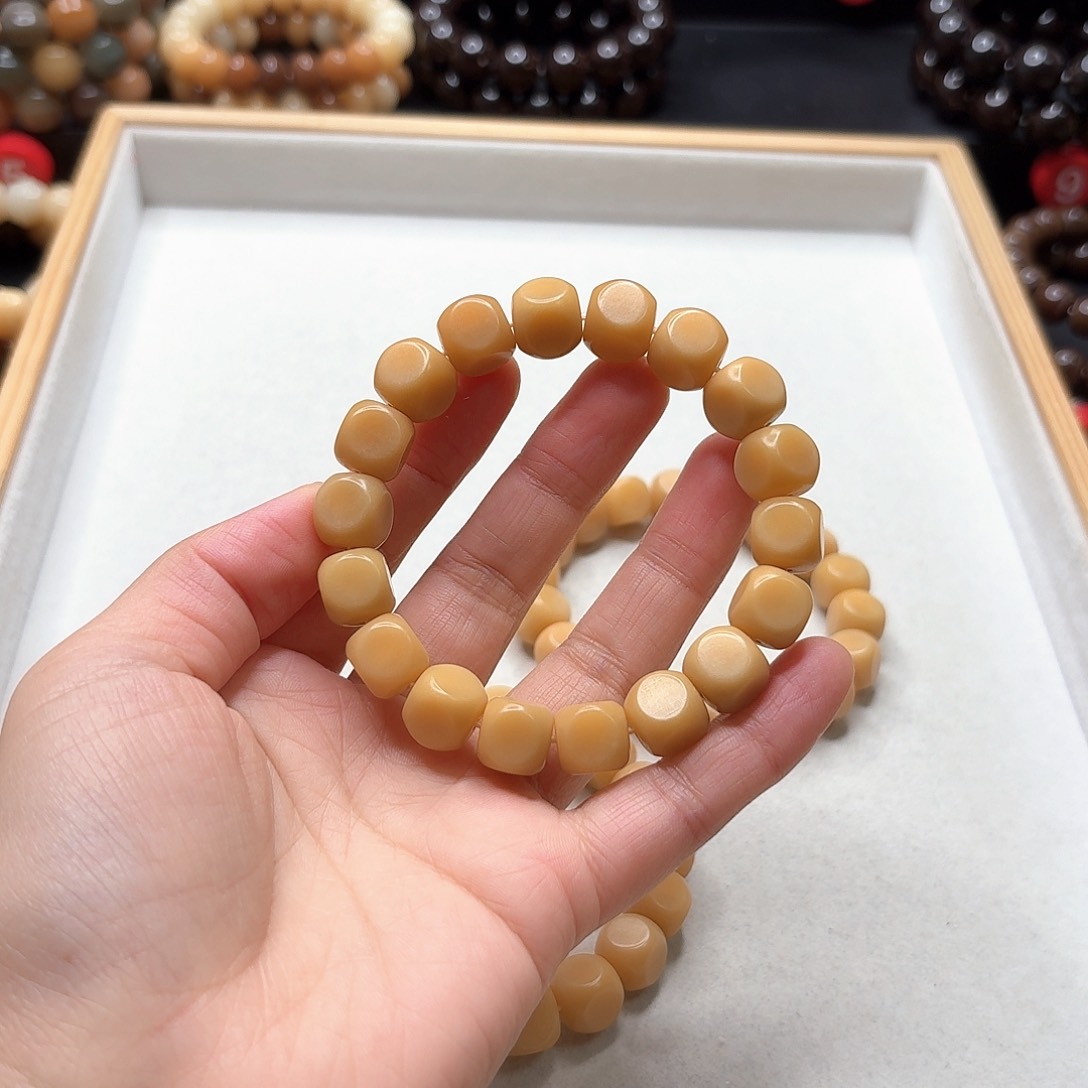 菩提根/象牙果手串小**柔