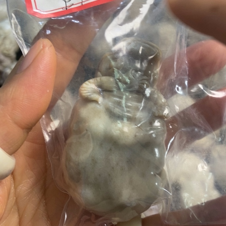 神***宝配饰鹿角雕刻一个出