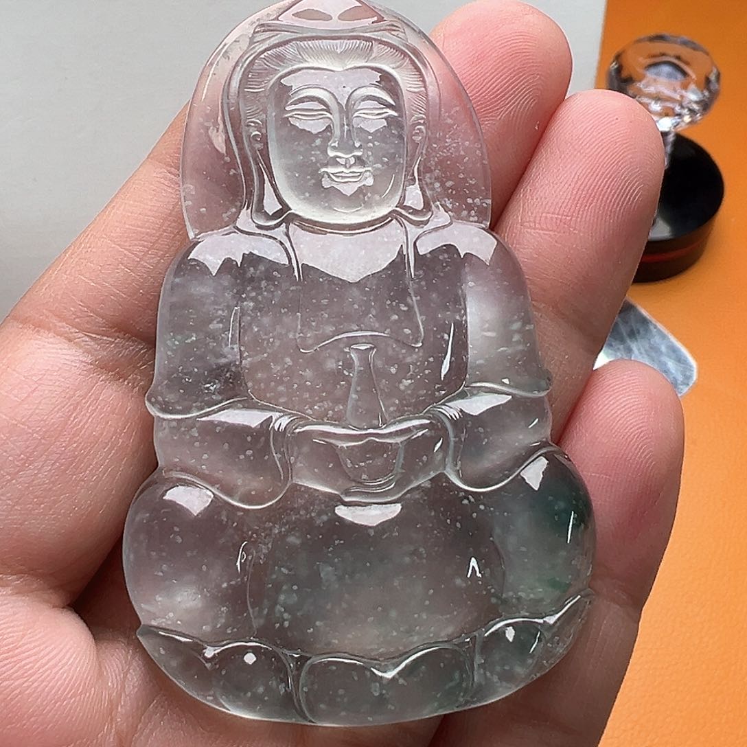 翡翠颈饰未镶嵌高冰雪花棉观音