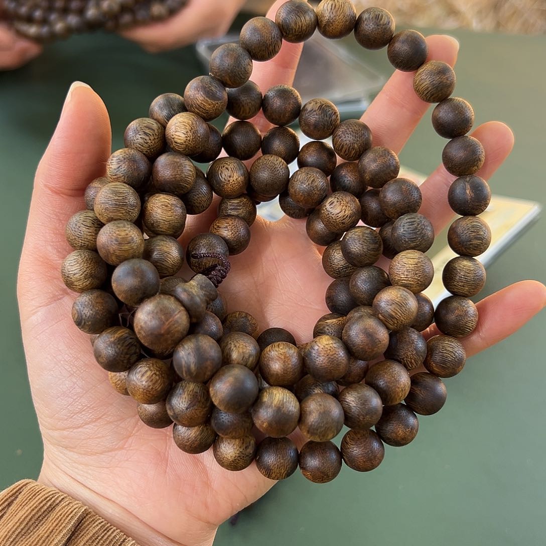 沉香手串乌身62克1.1多样性发一条