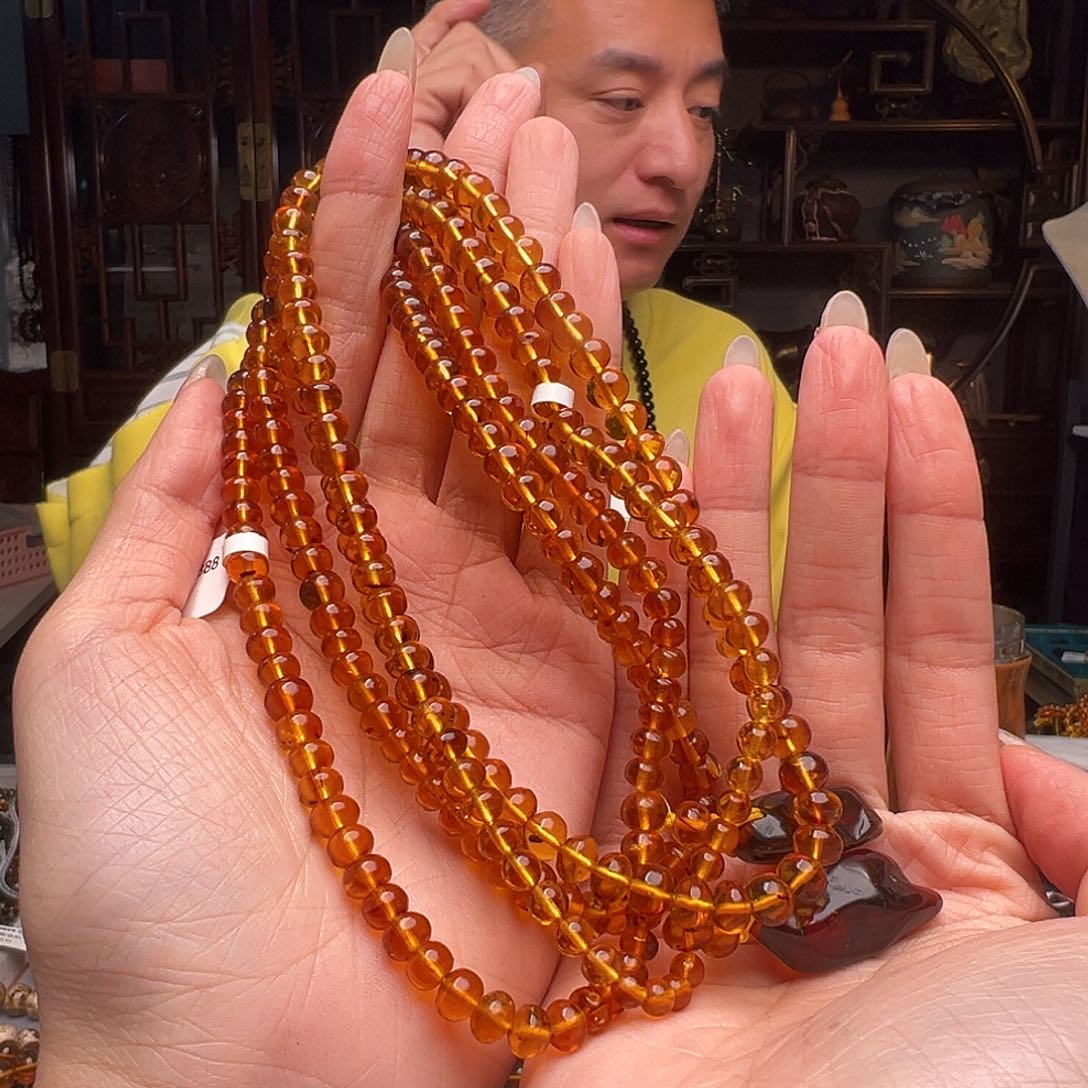 琥珀裸石未镶嵌抚顺琥珀30560多样性发其一6mm