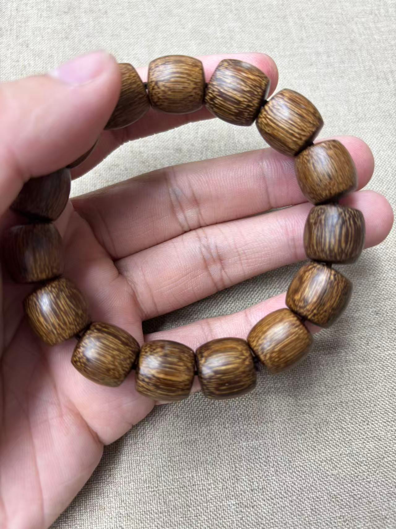 福臻甄选文玩木串保养多样式发一