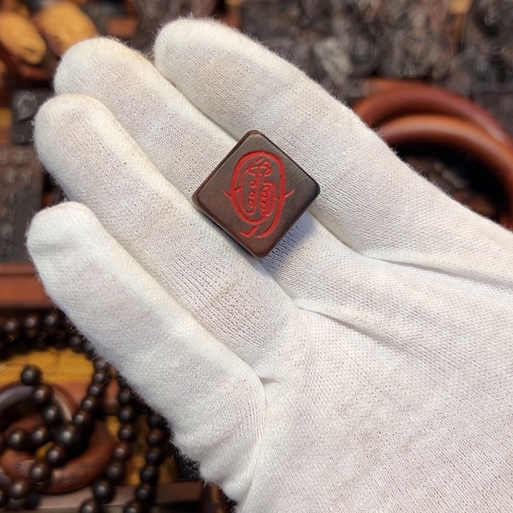 枣木手工制作的小物件