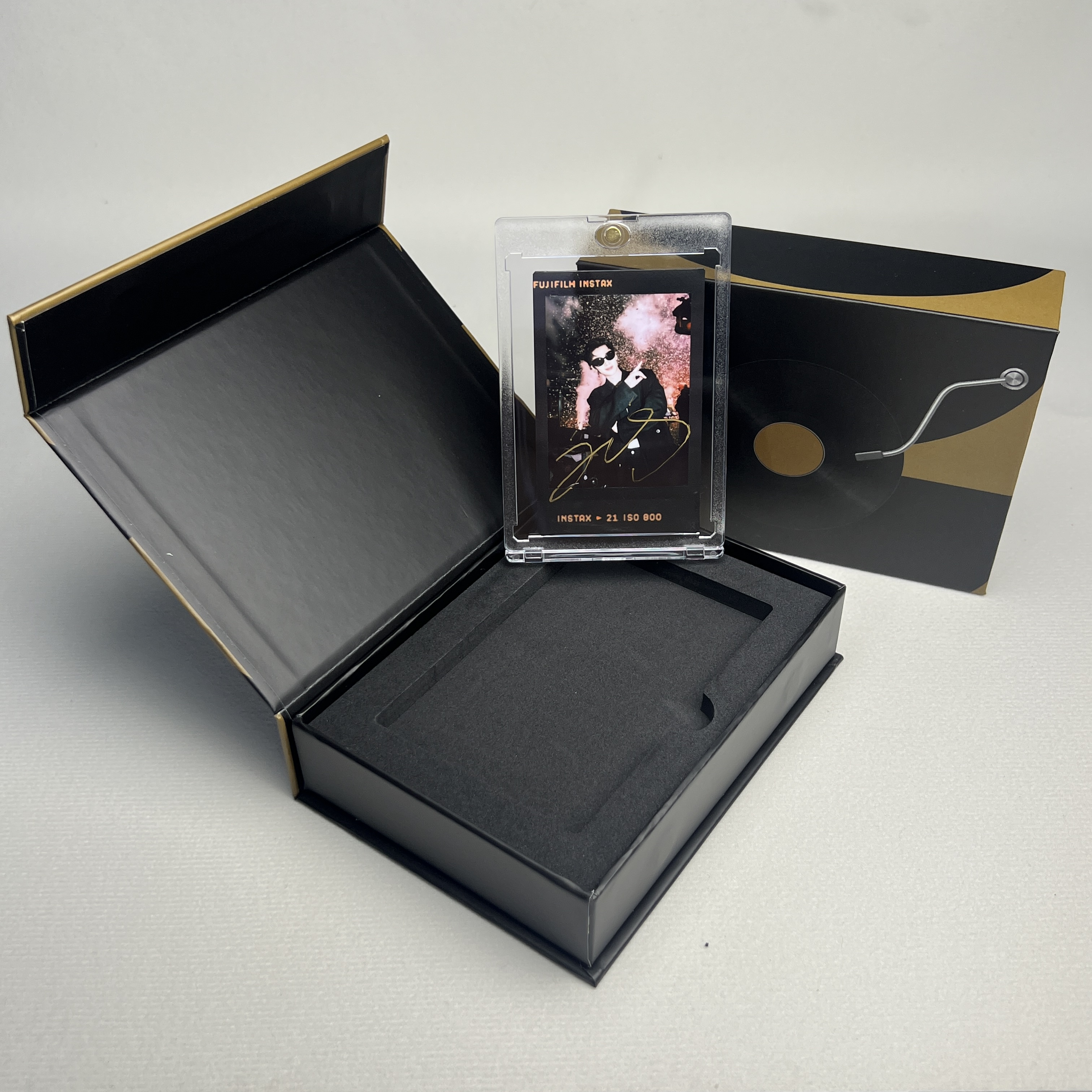 N7936 白敬亭黑胶正品拍立得照片