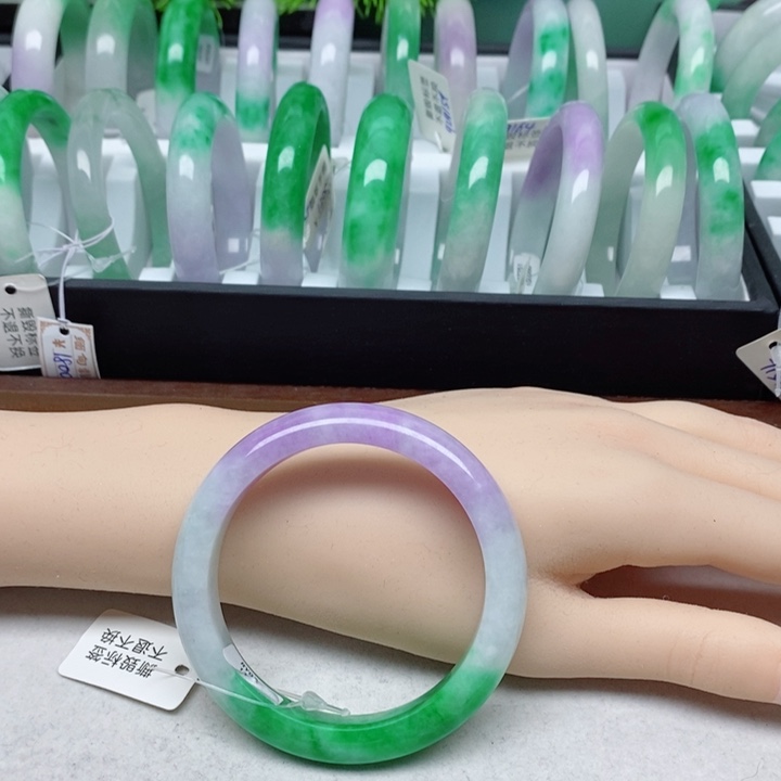 辨***哥一物一拍一物一拍手镯