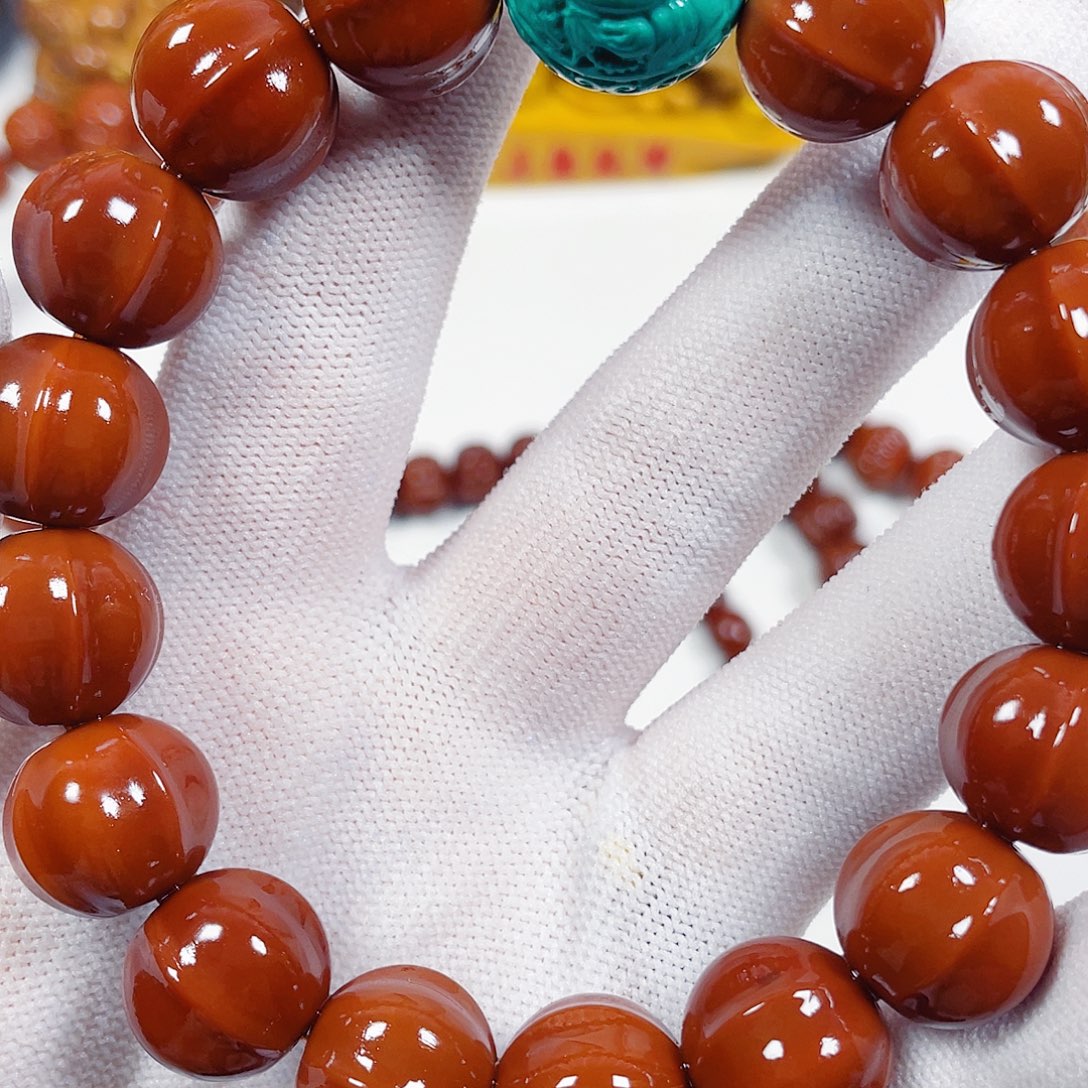 杰***哥吊坠猴头核桃猴头