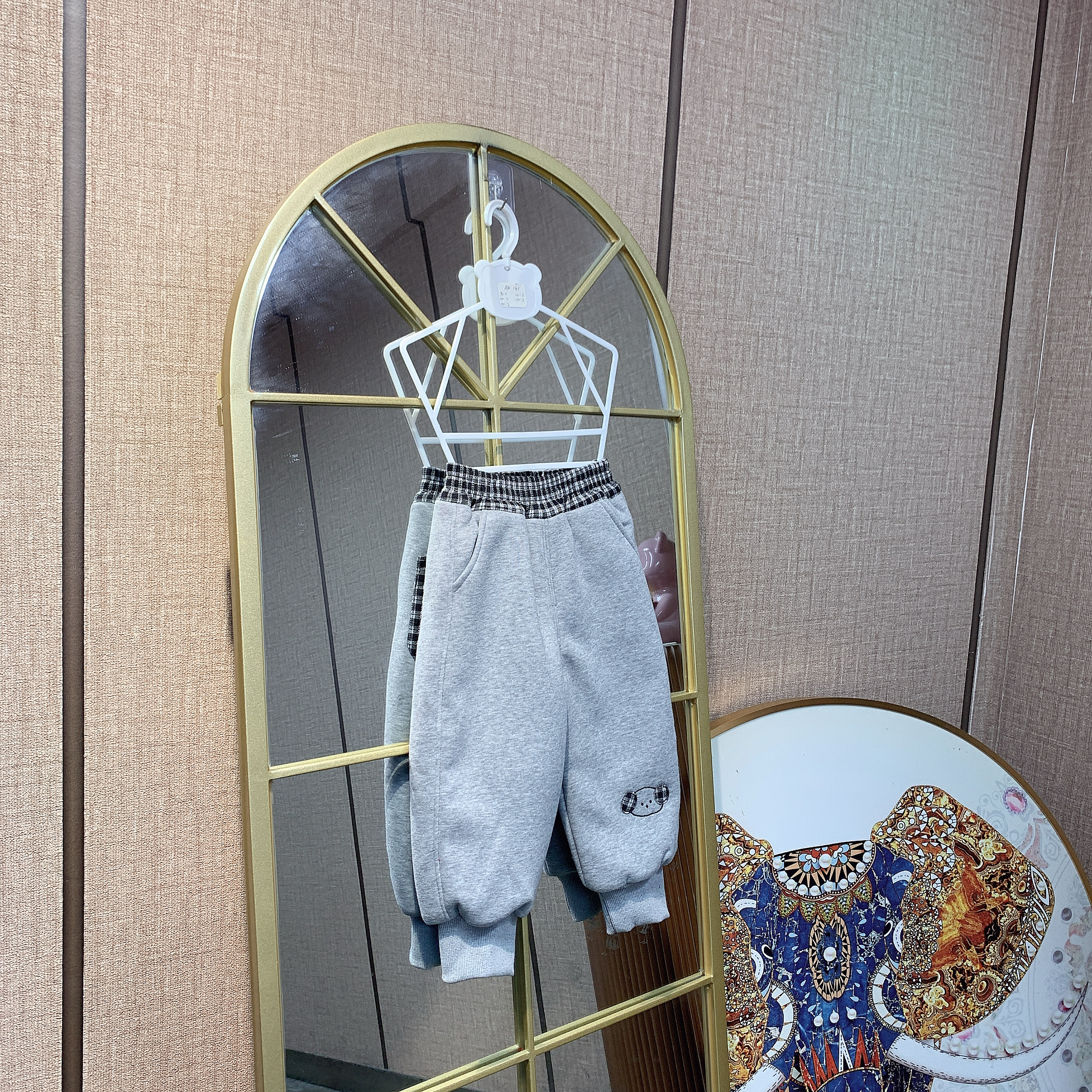 AK141    宝宝灰色夹棉休闲裤子  加厚