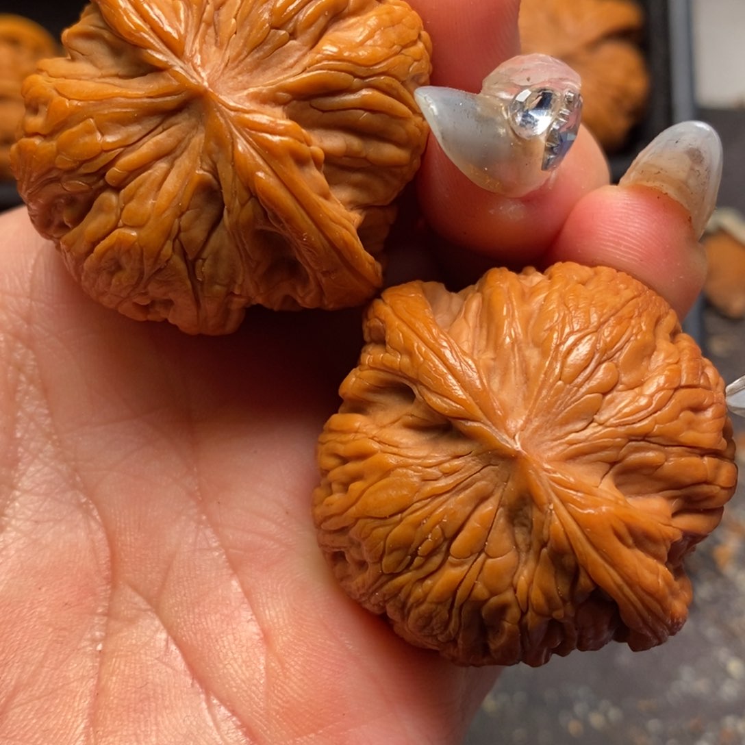 文玩核桃吊坠秦岭山脉核桃