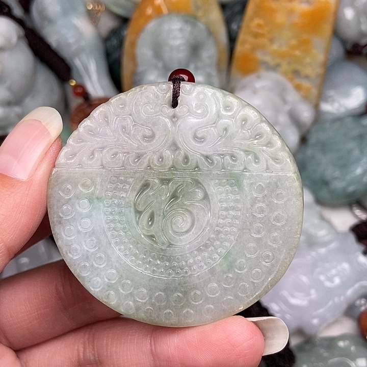 颈饰未镶嵌翡翠翡翠