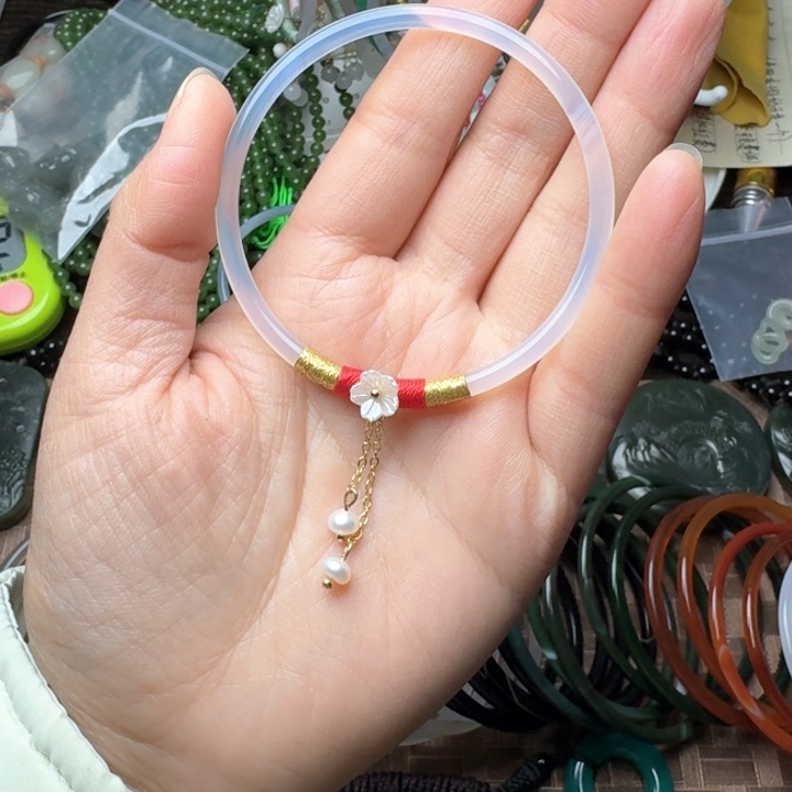 玛瑙/玉髓手镯未镶嵌