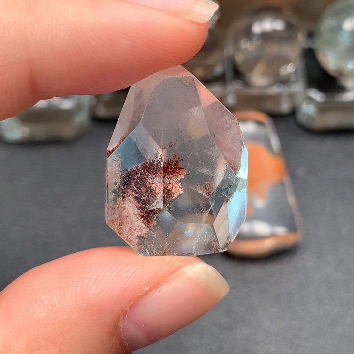 未镶嵌颈饰水晶水晶